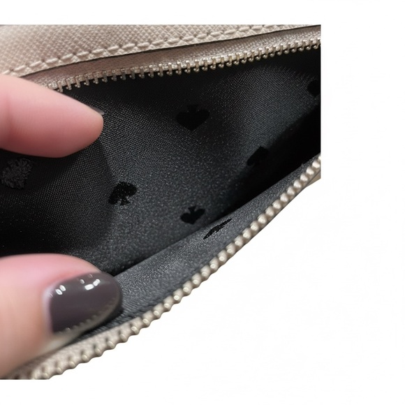 🖤 Kate Spade Long Wallet | Black & Blush | New Condition 🖤 - Picture 5 of 5